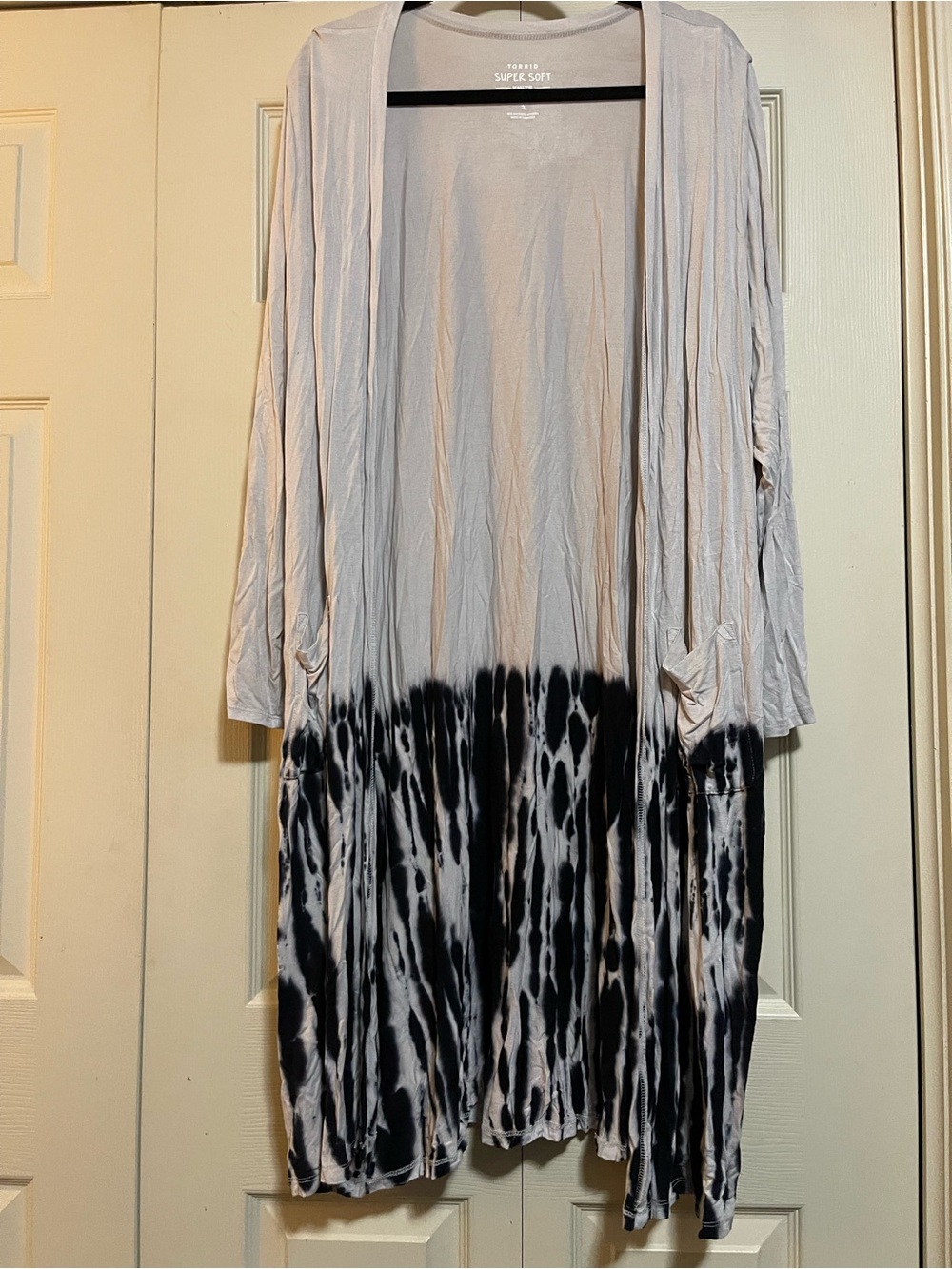 torrid White and Black Tie-Dye Open Front Duster Cardigan